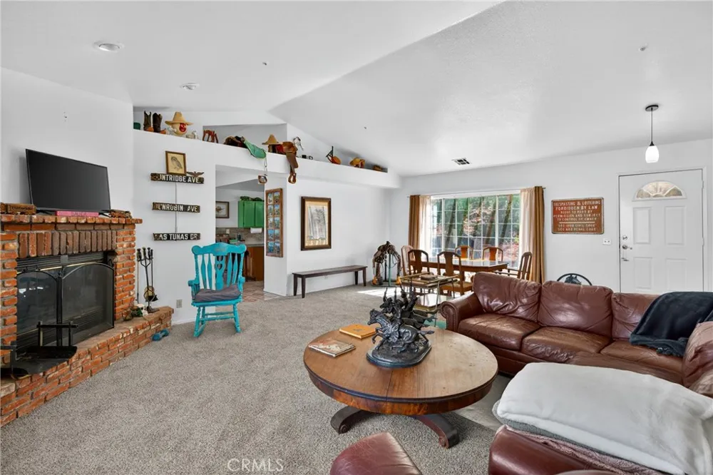 34215 Simla Acton, CA 93510
