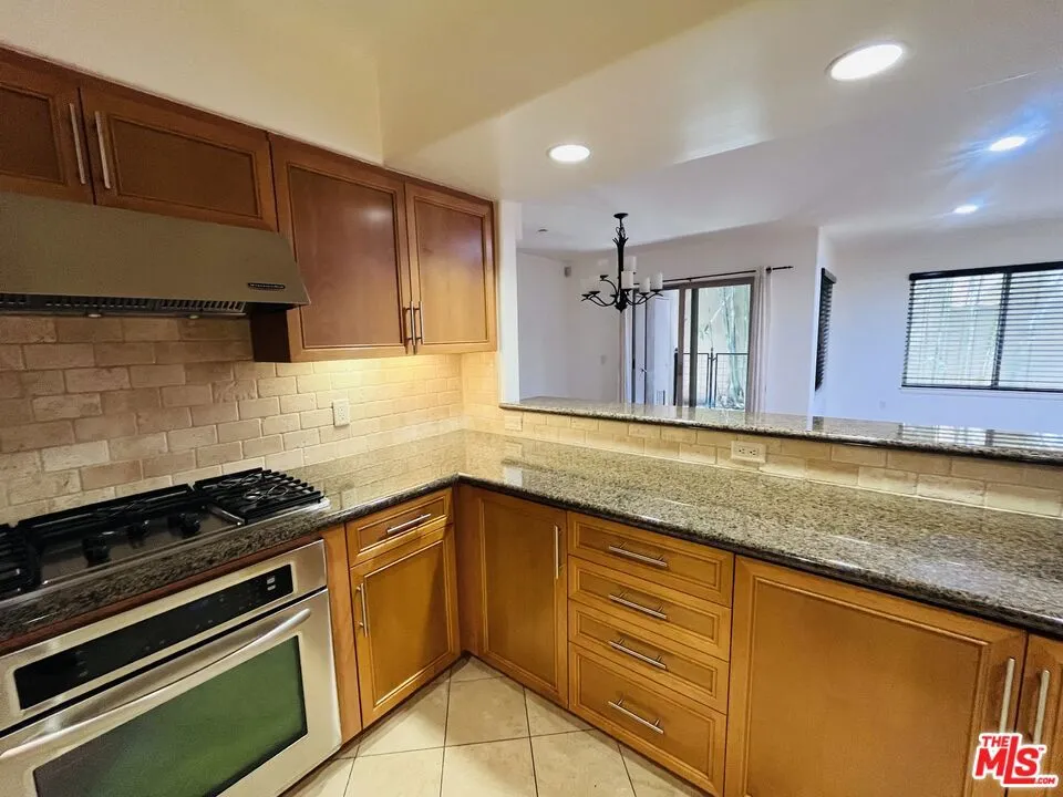 8238 W Manchester Avenue #103 Playa del Rey, CA 90293