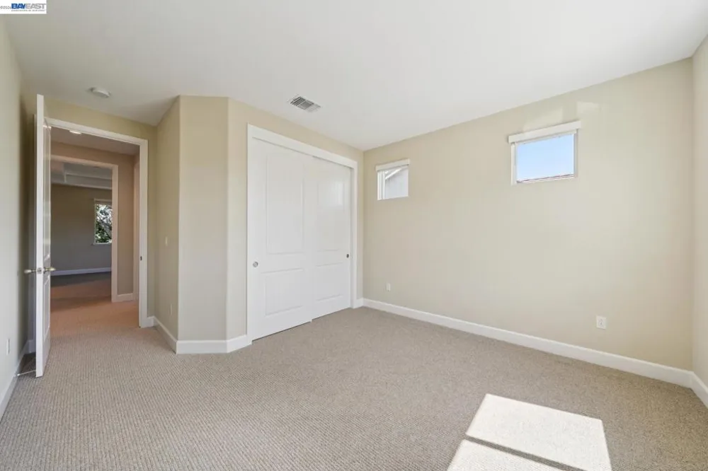 122 Creek View Cir Fairfield, CA 94533