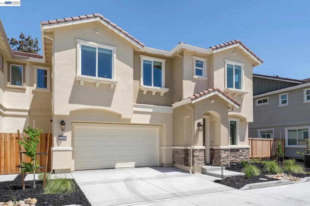 122 Creek View Cir Fairfield, CA 94533