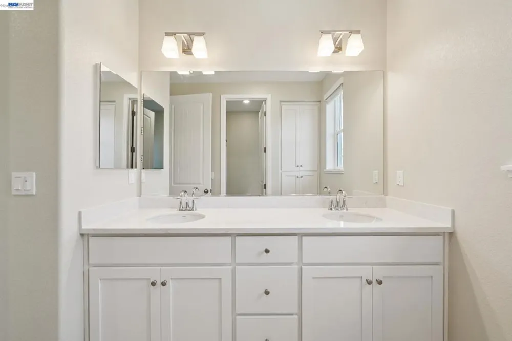 122 Creek View Cir Fairfield, CA 94533