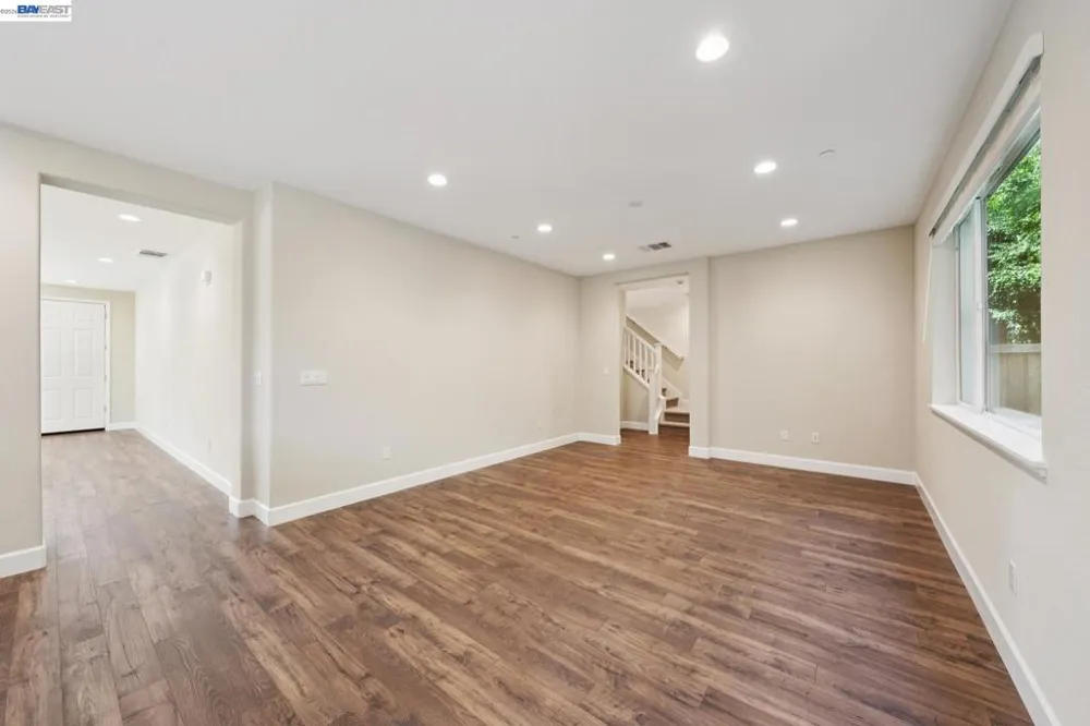 122 Creek View Cir Fairfield, CA 94533