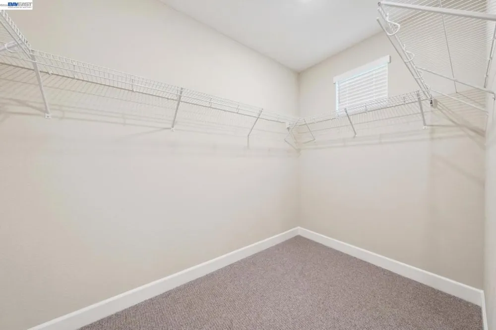 122 Creek View Cir Fairfield, CA 94533