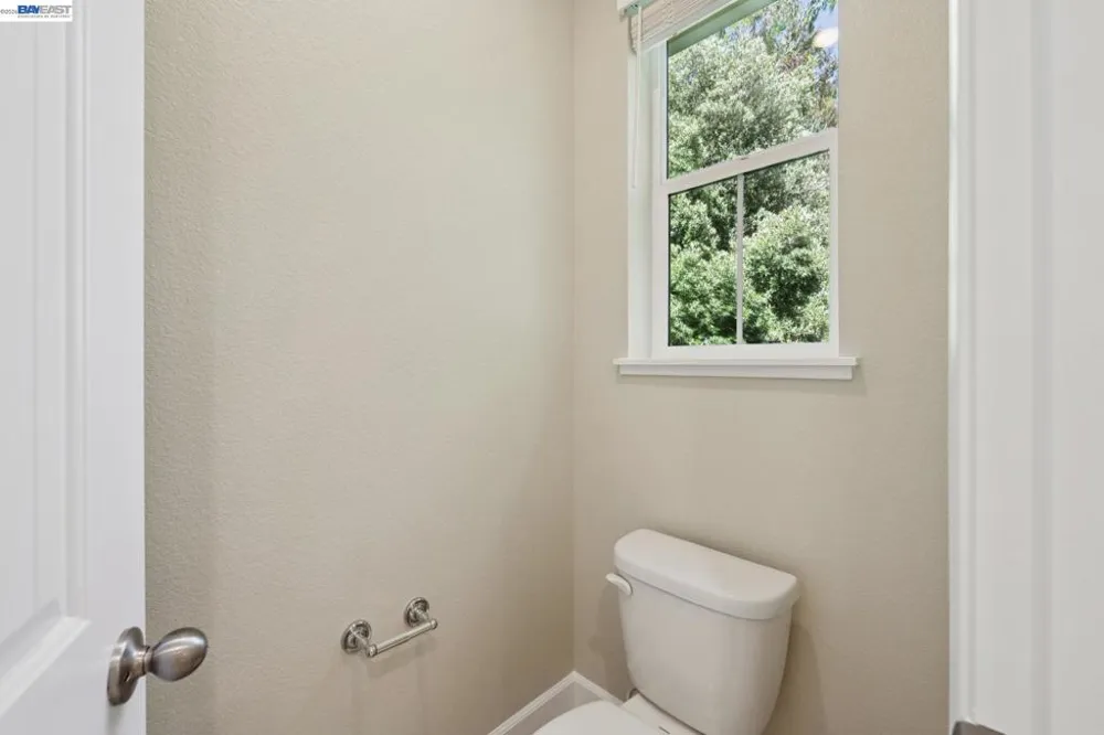 122 Creek View Cir Fairfield, CA 94533