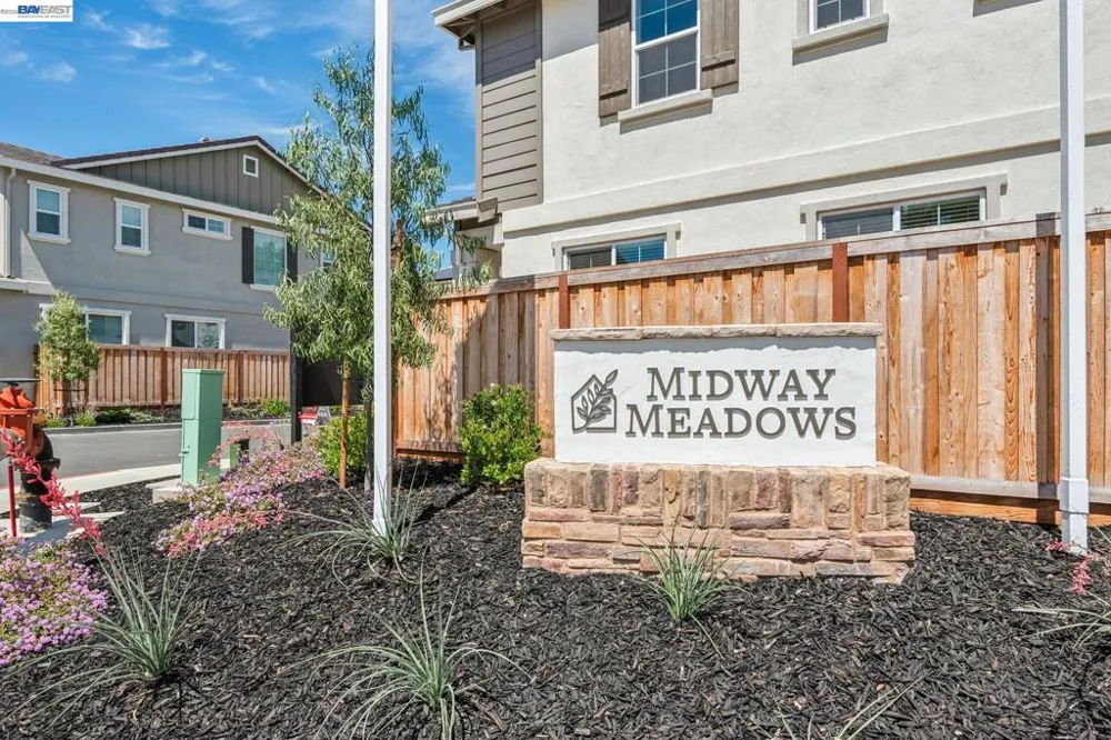 122 Creek View Cir Fairfield, CA 94533