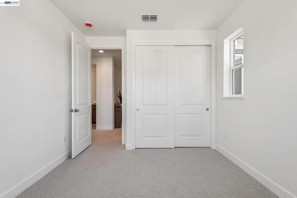 122 Creek View Cir Fairfield, CA 94533