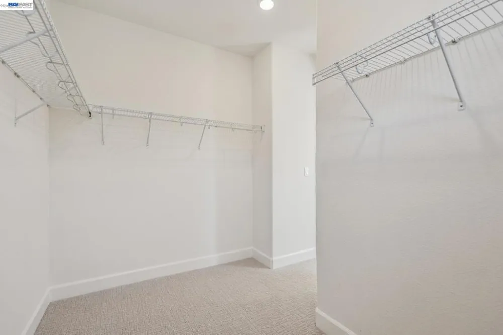 122 Creek View Cir Fairfield, CA 94533