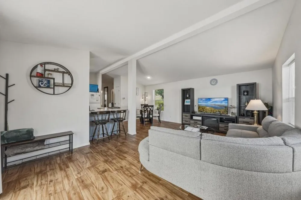 4315 Lakeshore Boulevard Nice, CA 95464