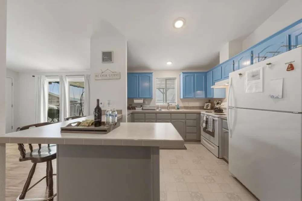 4315 Lakeshore Boulevard Nice, CA 95464