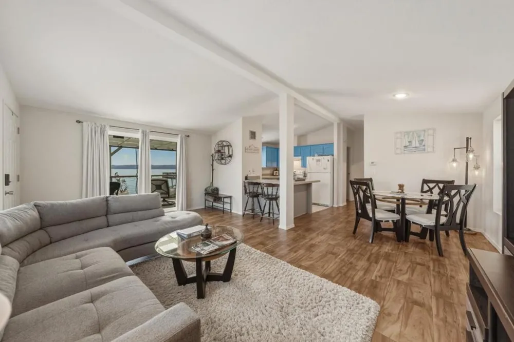 4315 Lakeshore Boulevard Nice, CA 95464