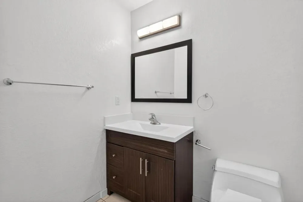 183 Del Medio Avenue #310 Mountain View, CA 94040