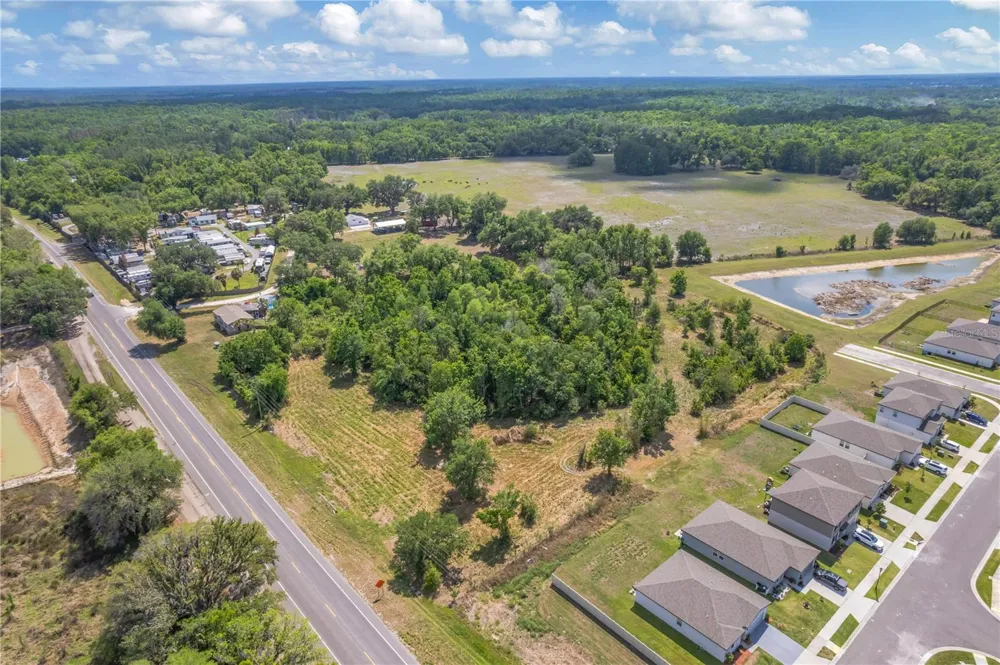 CORNER OF PAUL S BUCHMAN HWY & FORREST PLUM CT Zephyrhills, FL 33540