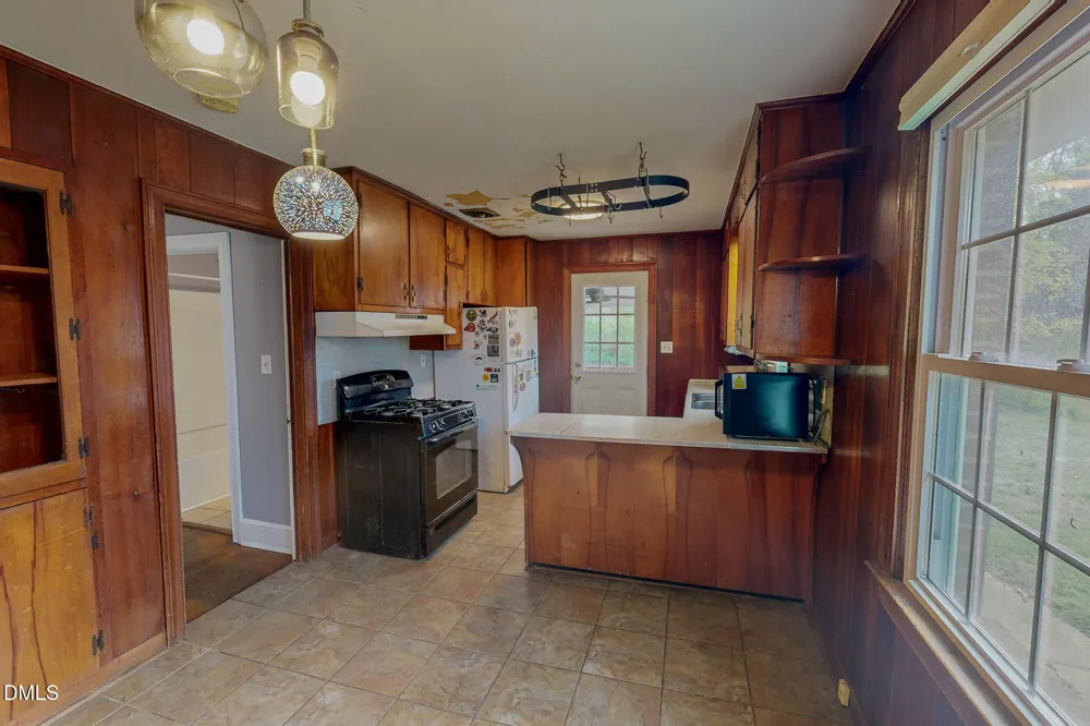 154 Fairview Street Milton, NC 27305