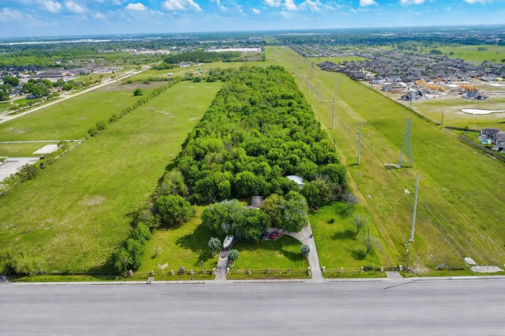 1218 E Pasadena Boulevard Deer Park, TX 77536