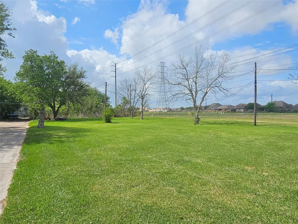 1218 E Pasadena Boulevard Deer Park, TX 77536