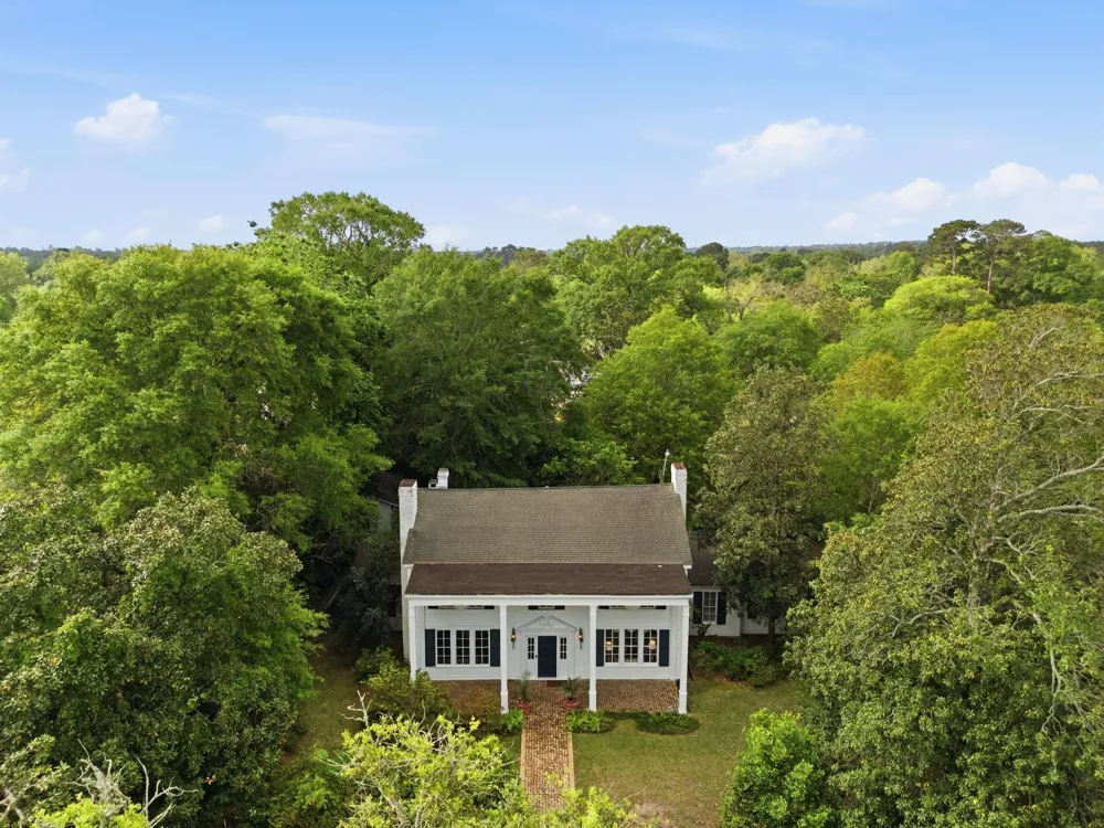 107 West Wheat Street W Woodville, TX 75979