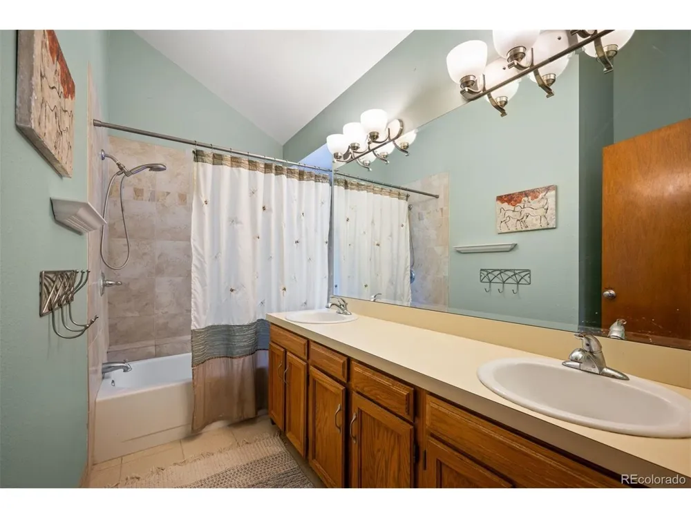 23528 Pondview Place Golden, CO 80401