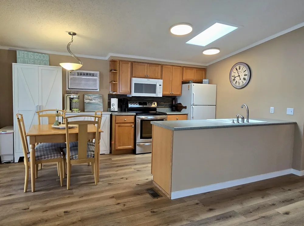 3726 Peterson Drive Cheshire Township, MI 49055