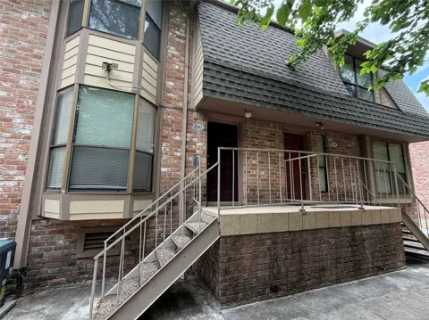 2103 Place Rebecca Lane #D10