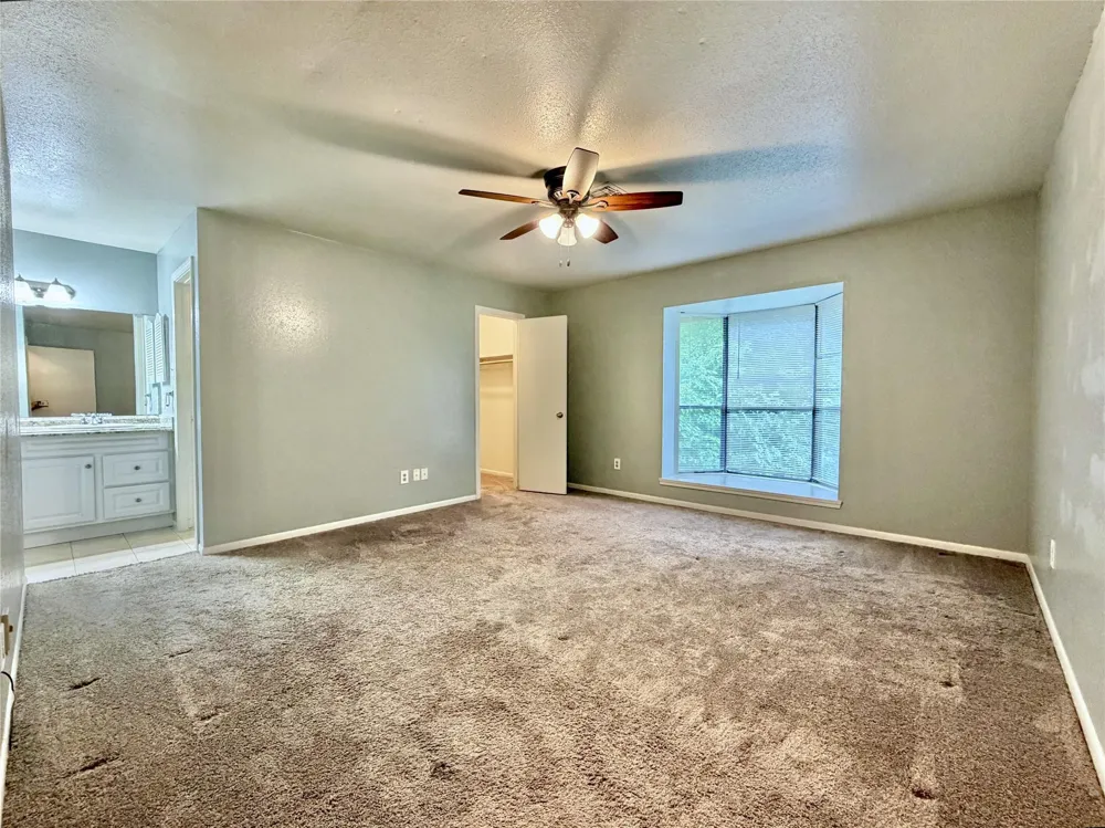 2103 Place Rebecca Lane #D10 Houston, TX 77090