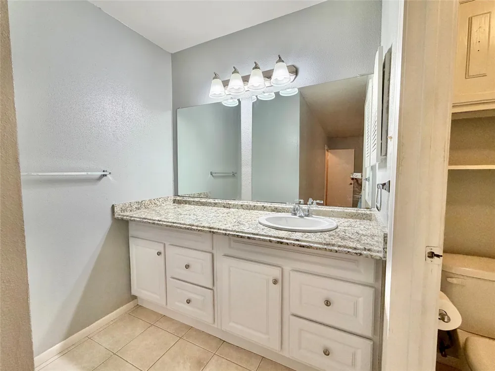 2103 Place Rebecca Lane #D10 Houston, TX 77090