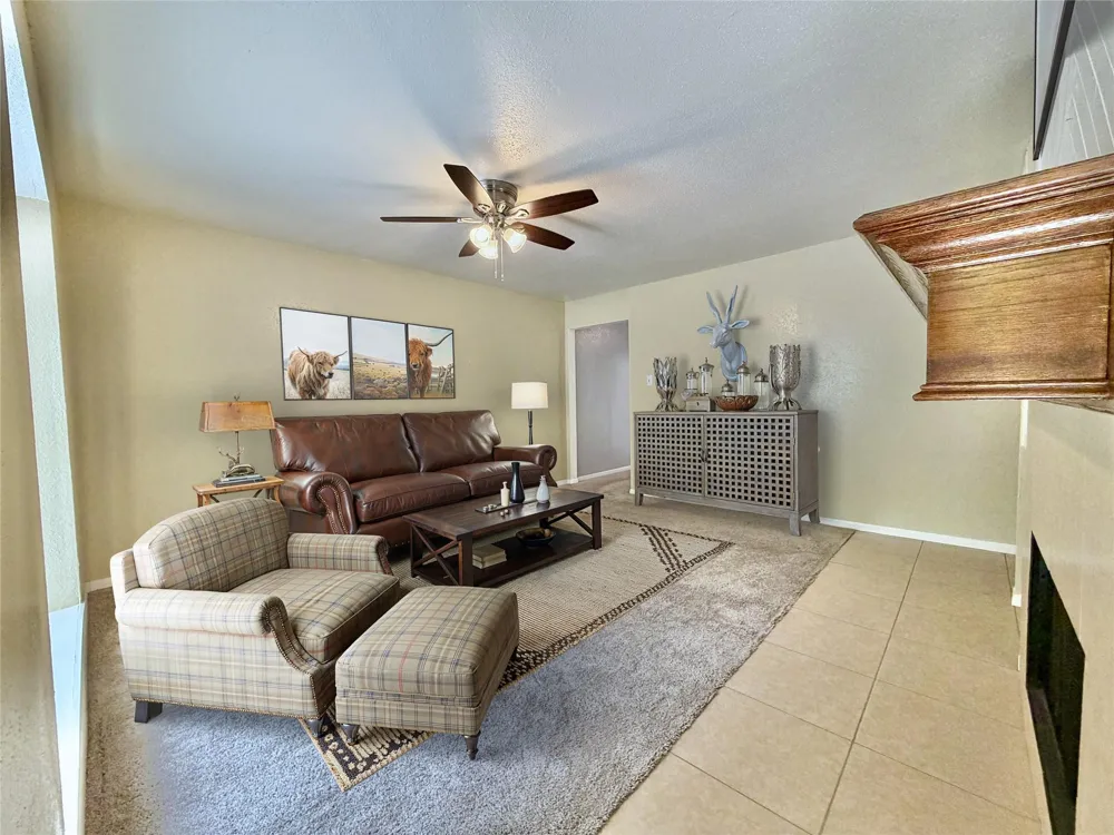 2103 Place Rebecca Lane #D10 Houston, TX 77090