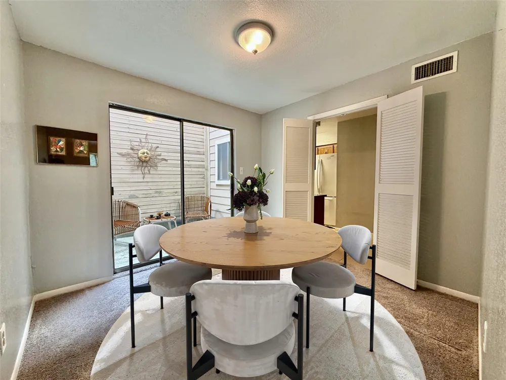 2103 Place Rebecca Lane #D10 Houston, TX 77090