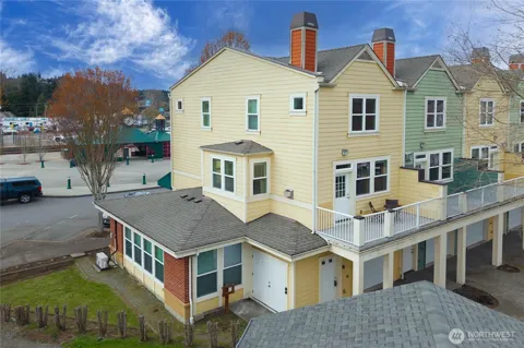 816 Cherry Avenue #1A&B