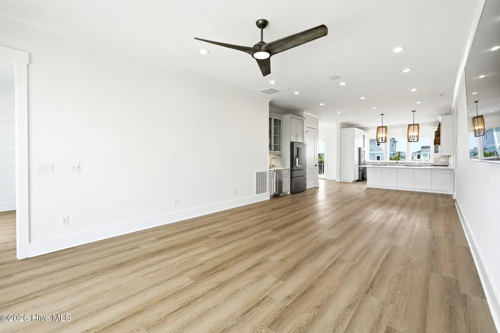 787 Ocean Boulevard W Holden Beach, NC 28462