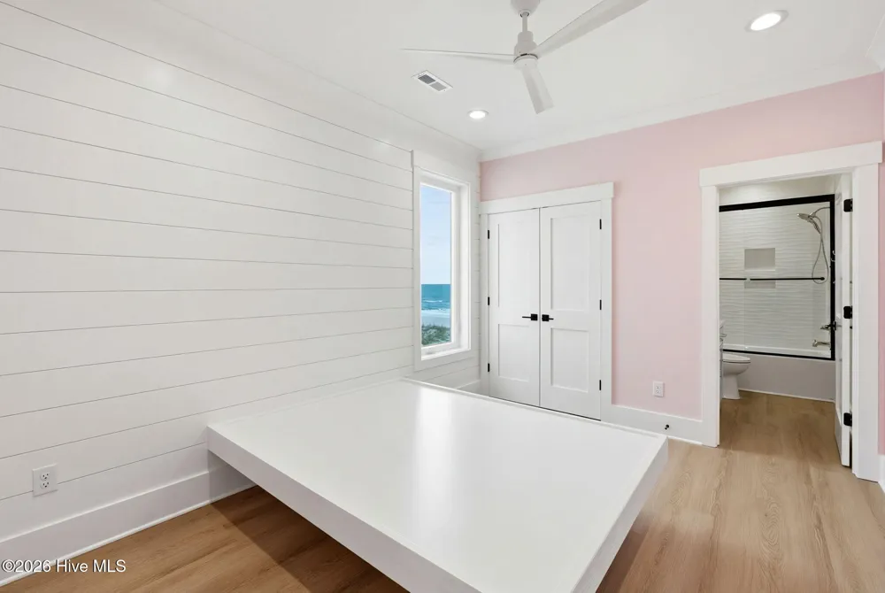 787 Ocean Boulevard W Holden Beach, NC 28462