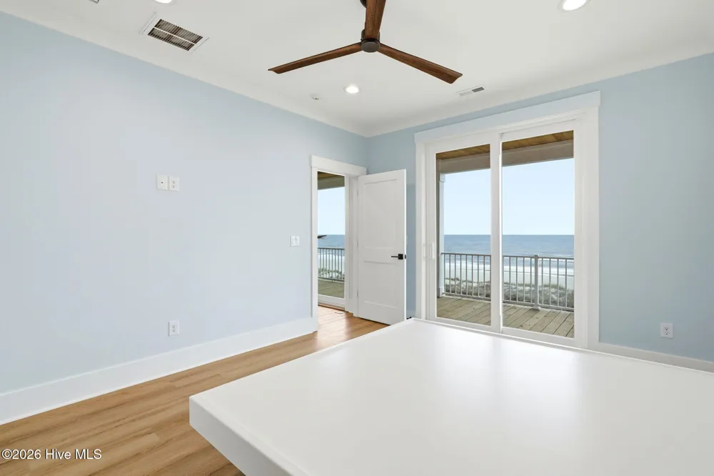 787 Ocean Boulevard W Holden Beach, NC 28462