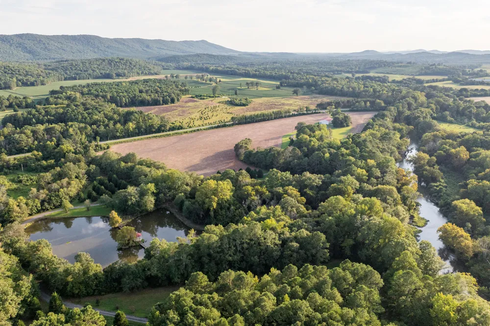 4340 Holland Chattoogaville Road Lyerly, GA 30730