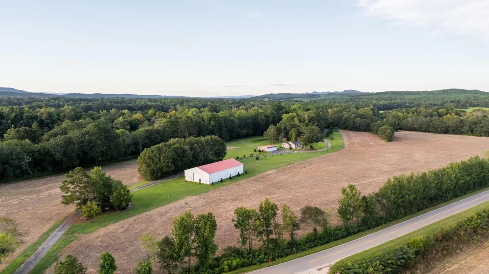 4340 Holland Chattoogaville Road Lyerly, GA 30730