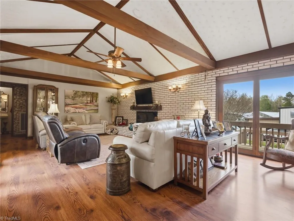 2620 Reeves Island Road Richfield, NC 28137