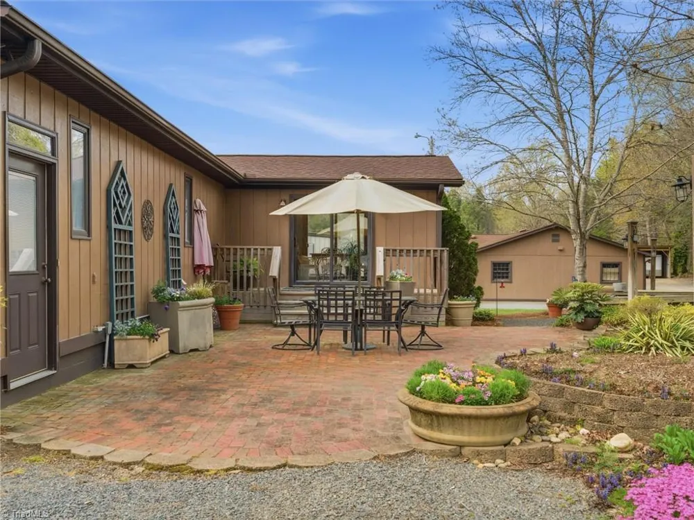 2620 Reeves Island Road Richfield, NC 28137