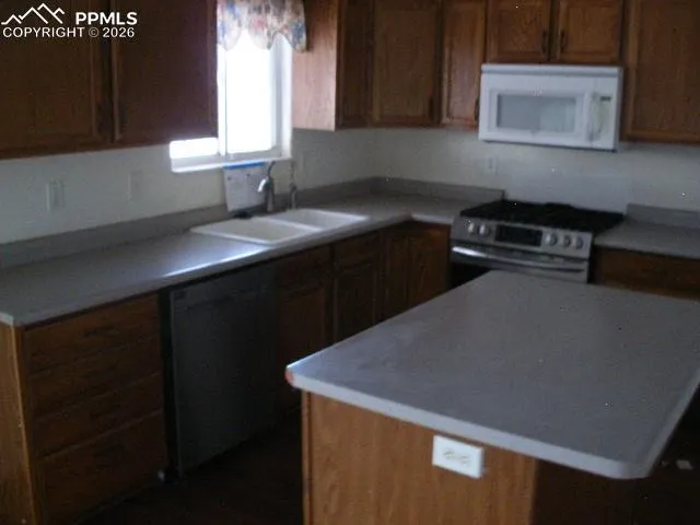 1255 Rising Sun Place Pueblo West, CO 81007