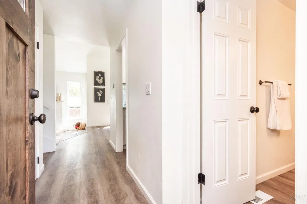 1913 Hopper Way Yountville, CA 94599