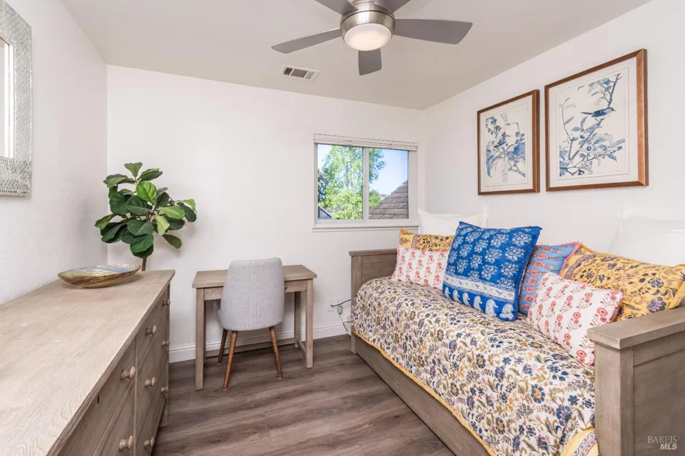 1913 Hopper Way Yountville, CA 94599