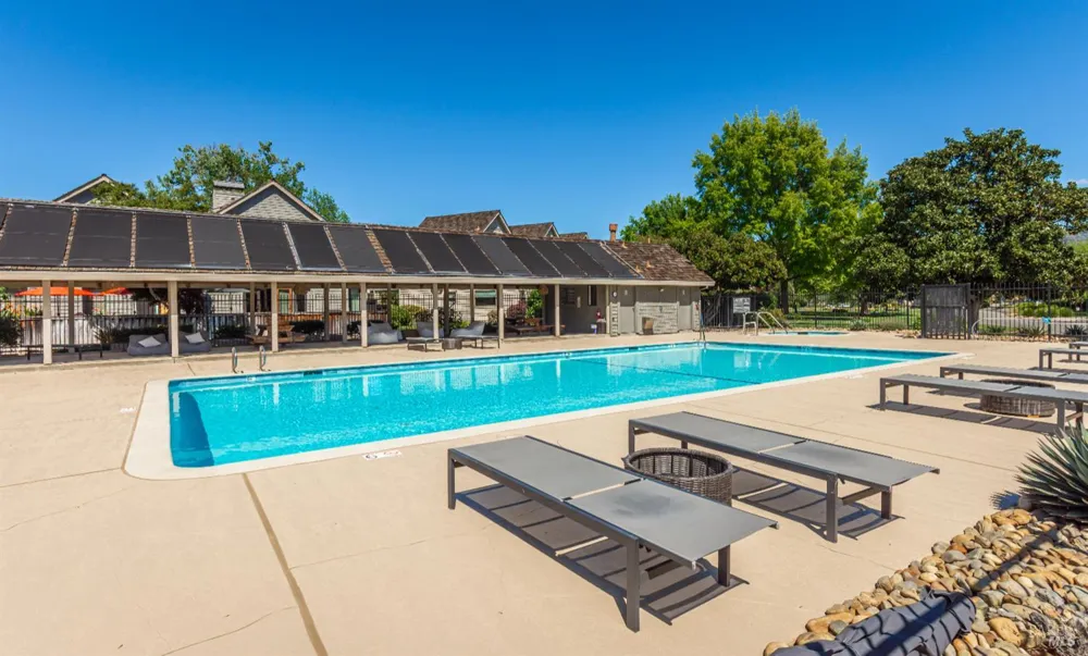 1913 Hopper Way Yountville, CA 94599