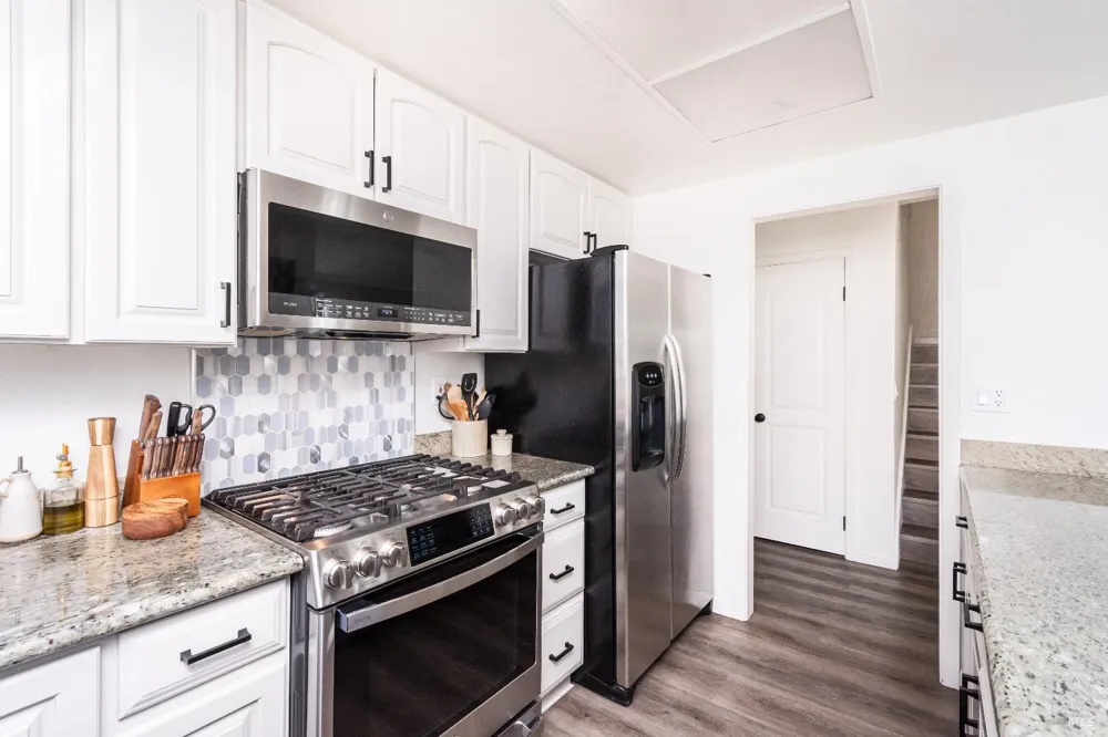 1913 Hopper Way Yountville, CA 94599