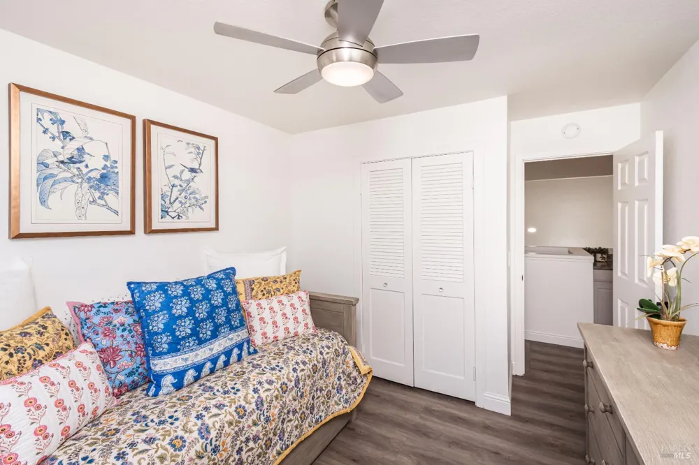 1913 Hopper Way Yountville, CA 94599