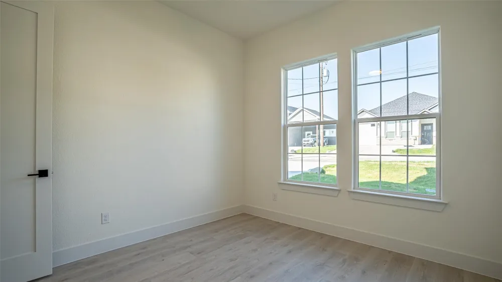 5634 Barkridge & Van Horn Drive Granbury, TX 76048