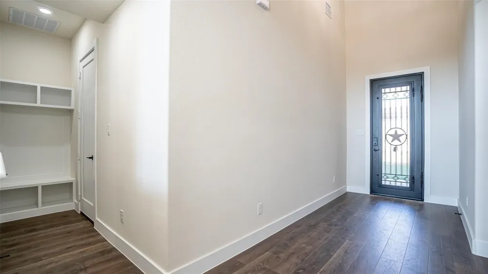 5634 Barkridge & Van Horn Drive Granbury, TX 76048