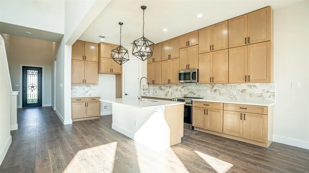 5634 Barkridge & Van Horn Drive Granbury, TX 76048