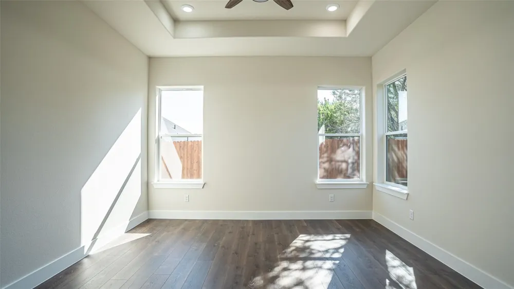 5634 Barkridge & Van Horn Drive Granbury, TX 76048