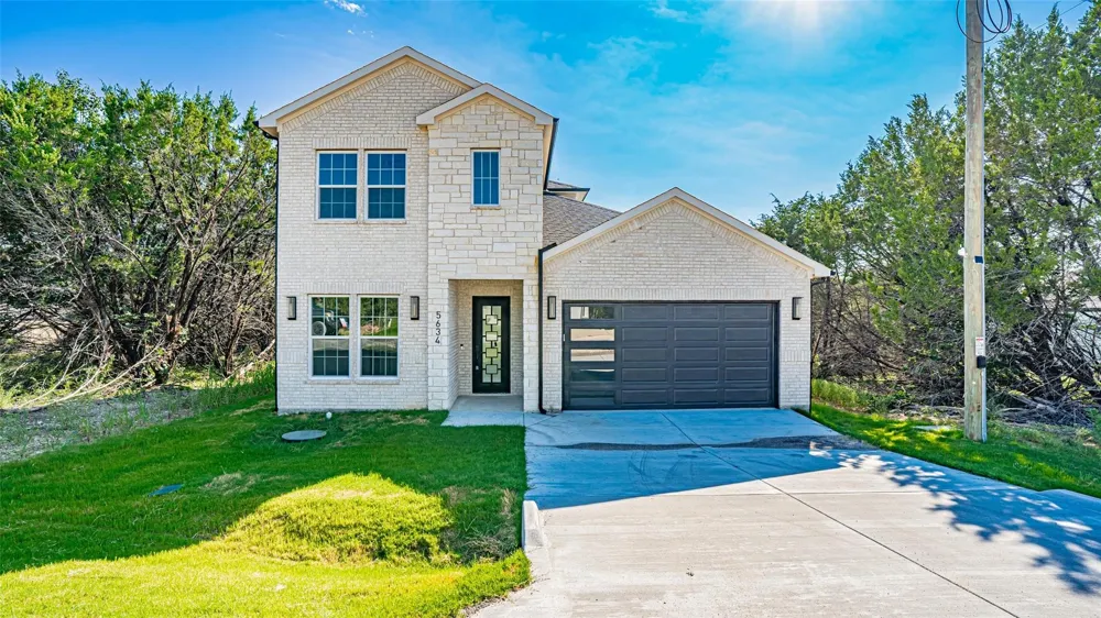 5634 Barkridge & Van Horn Drive Granbury, TX 76048