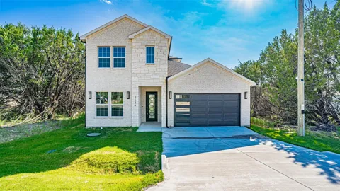 5634 Barkridge & Van Horn Drive