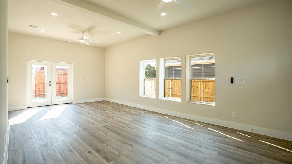 5634 Barkridge & Van Horn Drive Granbury, TX 76048