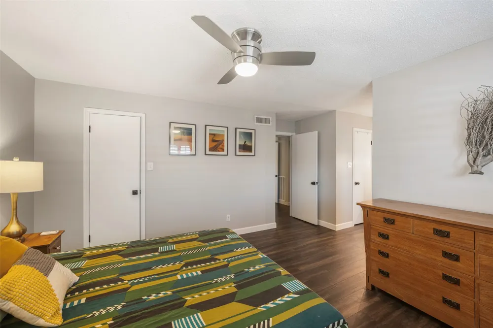 6007 Sandhurst Lane #D Dallas, TX 75206
