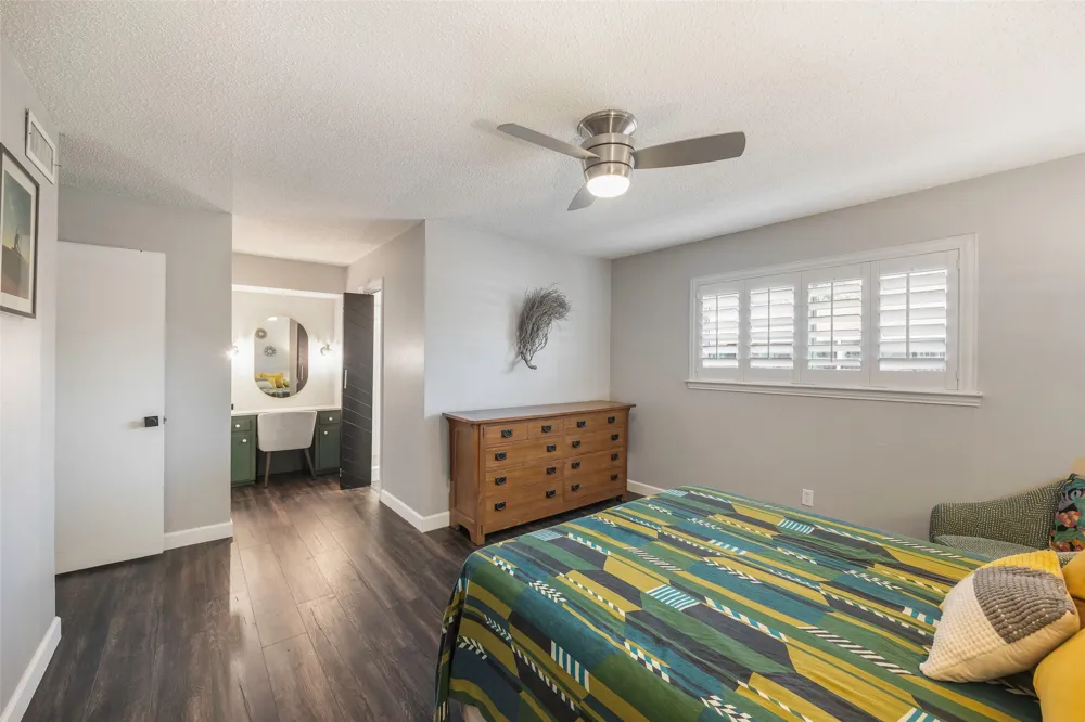 6007 Sandhurst Lane #D Dallas, TX 75206